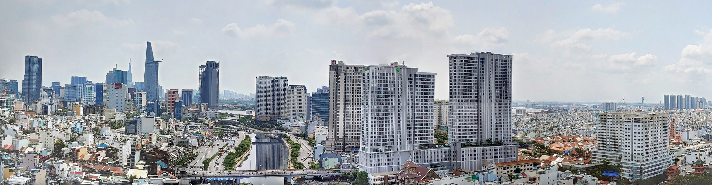 Panorama View From Central Garden