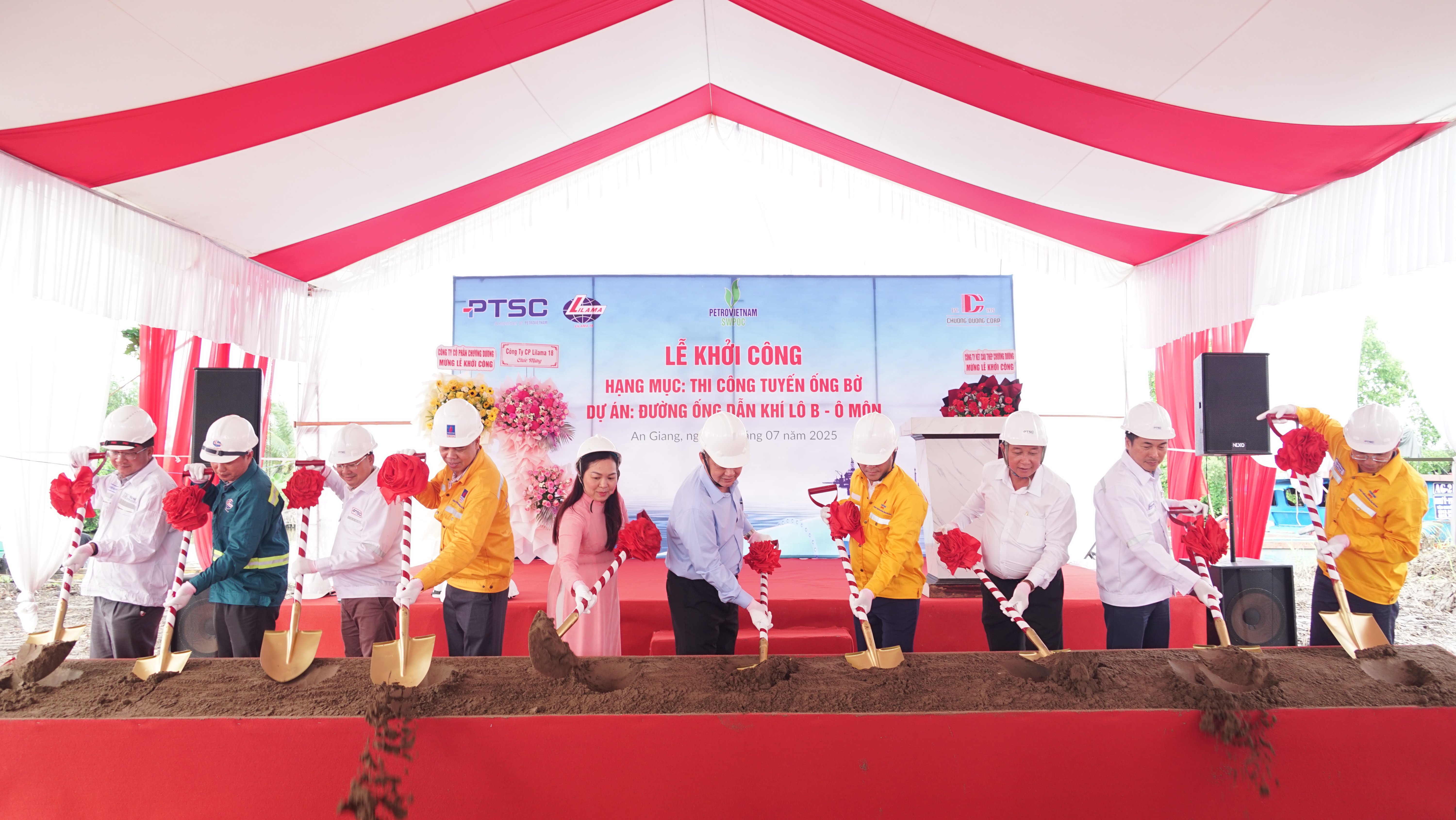 CHƯƠNG DƯƠNG THI CÔNG 50KM TUYẾN ỐNG KHÍ TẠI DỰ ÁN LÔ B – Ô MÔN TỔNG GIÁ TRỊ HƠN 269 TỶ ĐỒNG