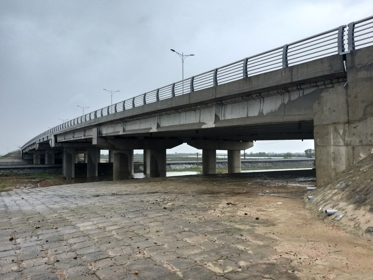 Cầu Vượt Đường Sắt KM6+033