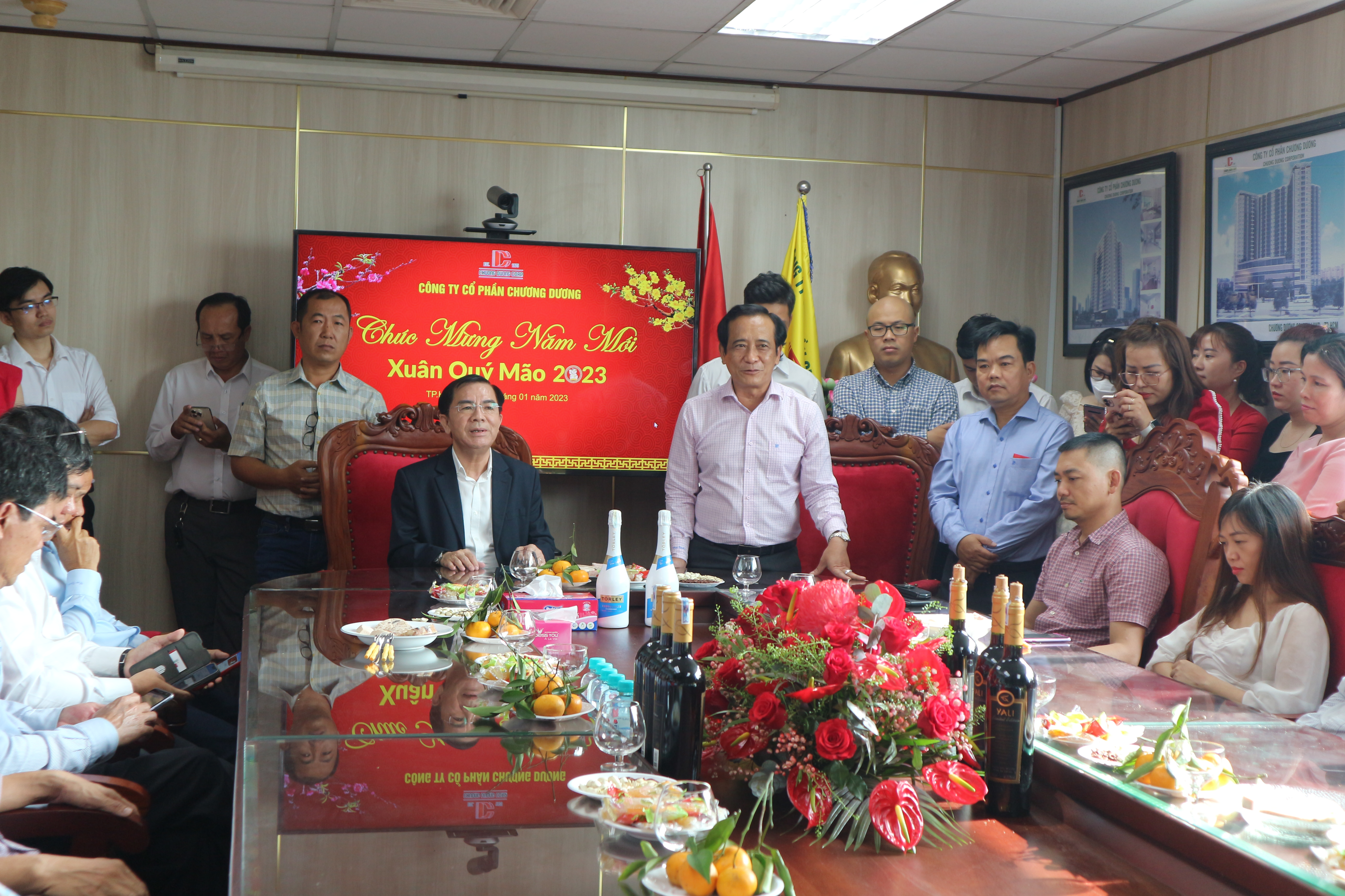 CHƯƠNG DƯƠNG CORP. KHAI XUÂN QUÝ MÃO 2023