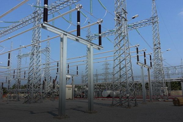Xây dựng các công trình đường dây và trạm biến thế đến 500KV