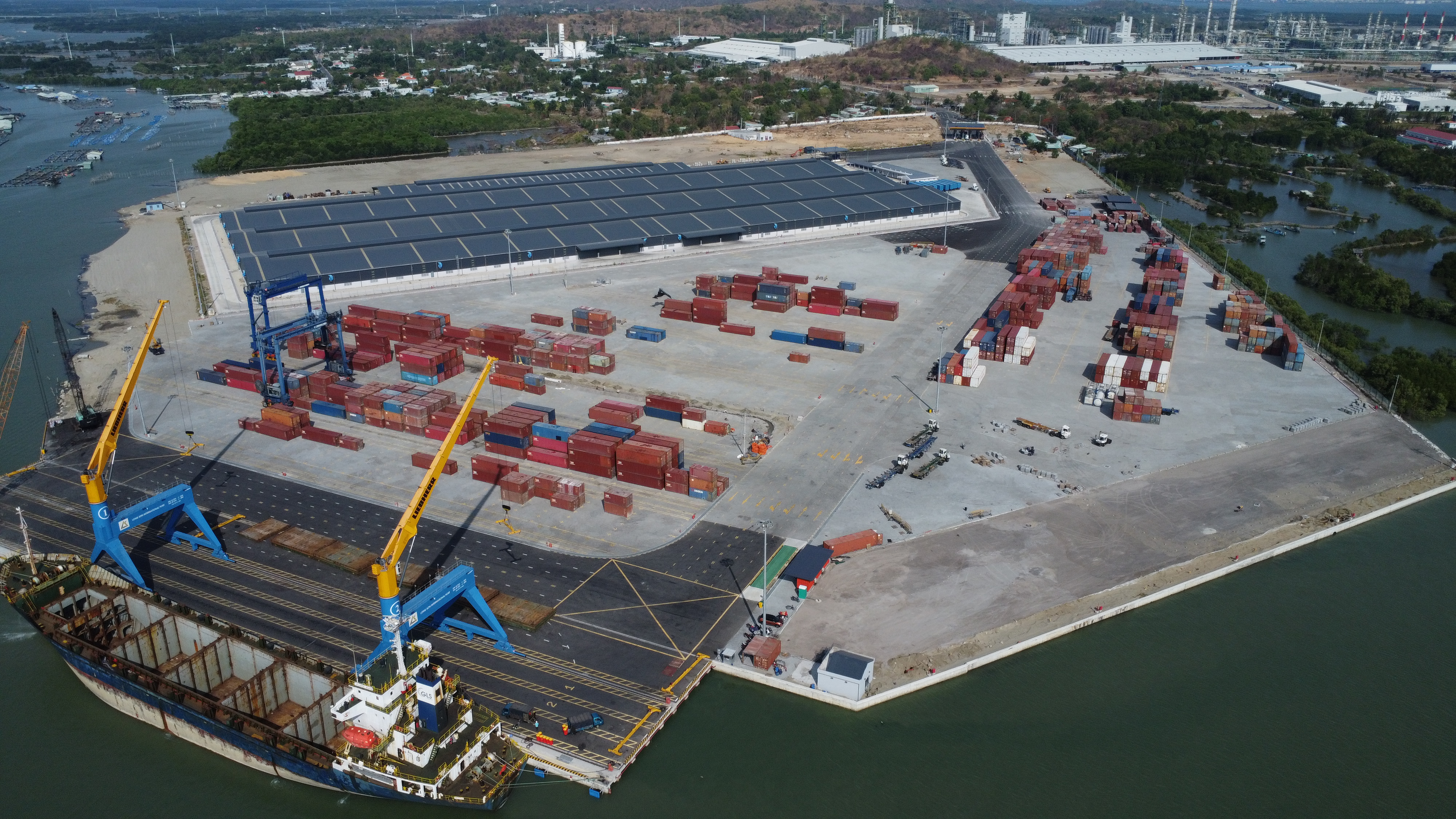 Cảng Quốc Tế Long Sơn