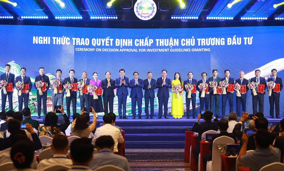Đồng Nai trao chứng nhận đầu tư cho 17 dự án lớn với tổng vốn trên 6 tỷ USD