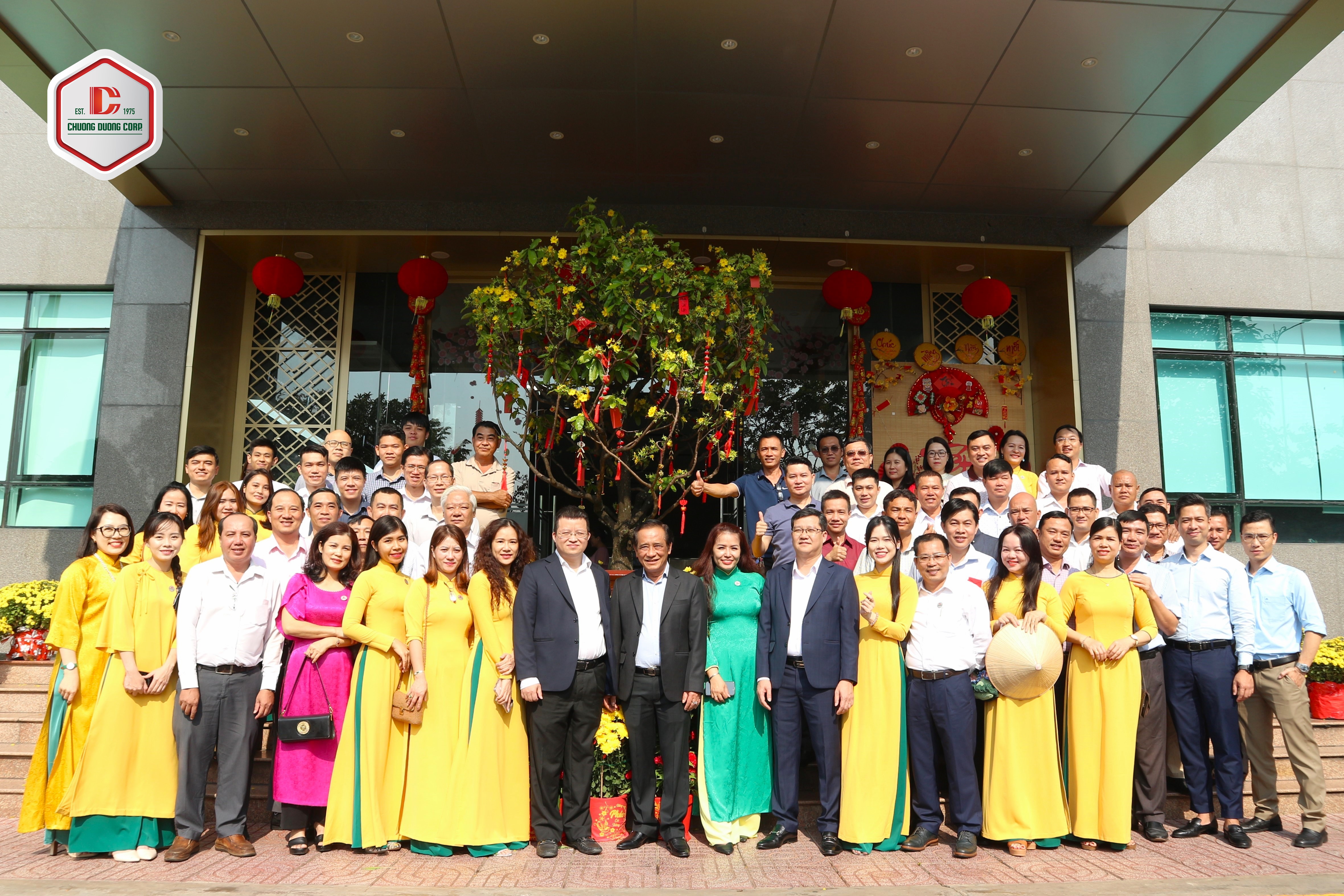 KHAI XUÂN ẤT TỴ 2025