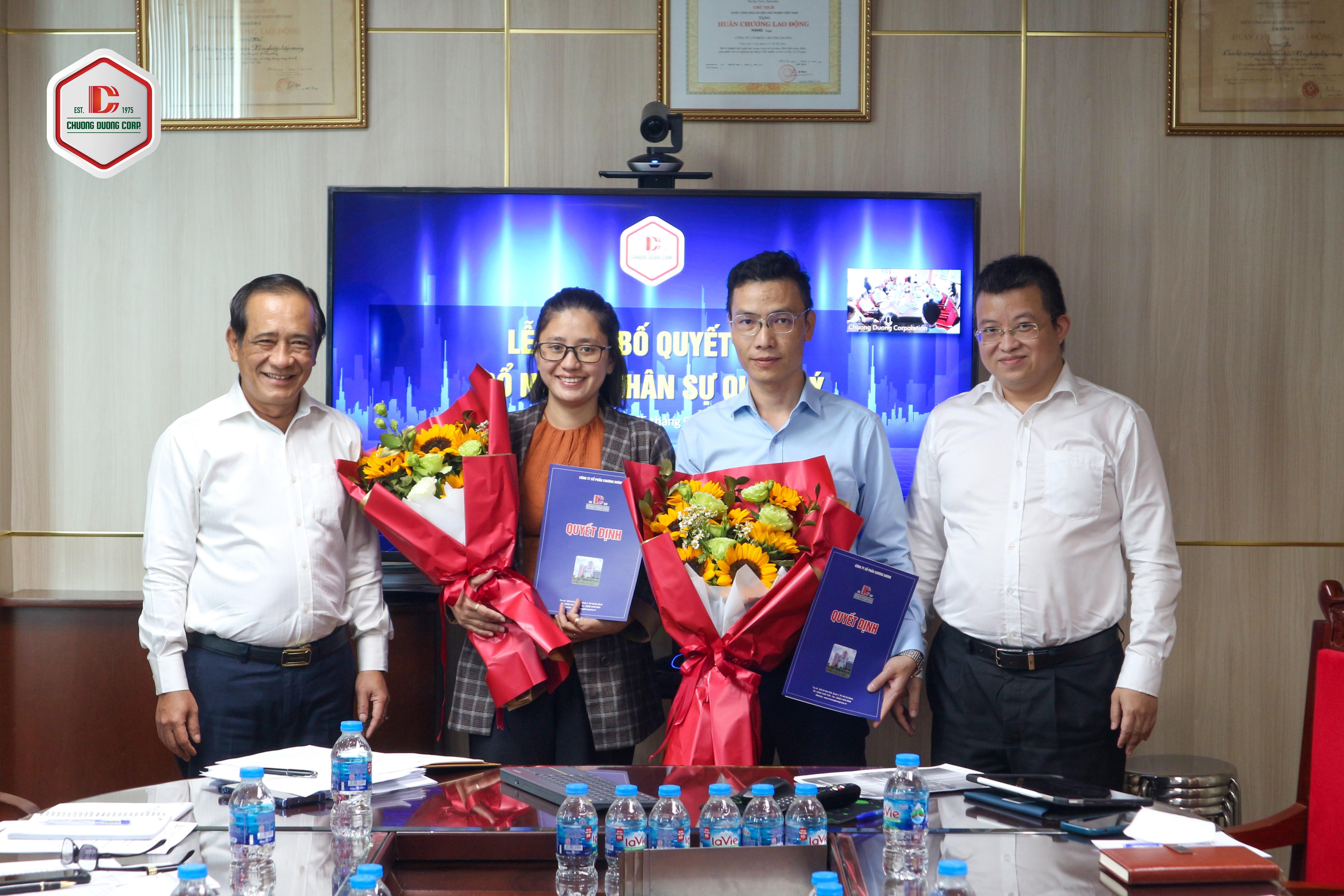 LỄ CÔNG BỐ QUYẾT ĐỊNH BỔ NHIỆM KẾ TOÁN TRƯỞNG NGUYỄN THỊ TUYẾT MỐT VÀ TRƯỞNG BAN KTNB VÕ VĂN GIÁP